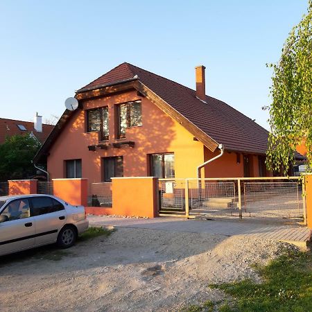 Hotel Napos Vendeghaz Ráb Exteriér fotografie