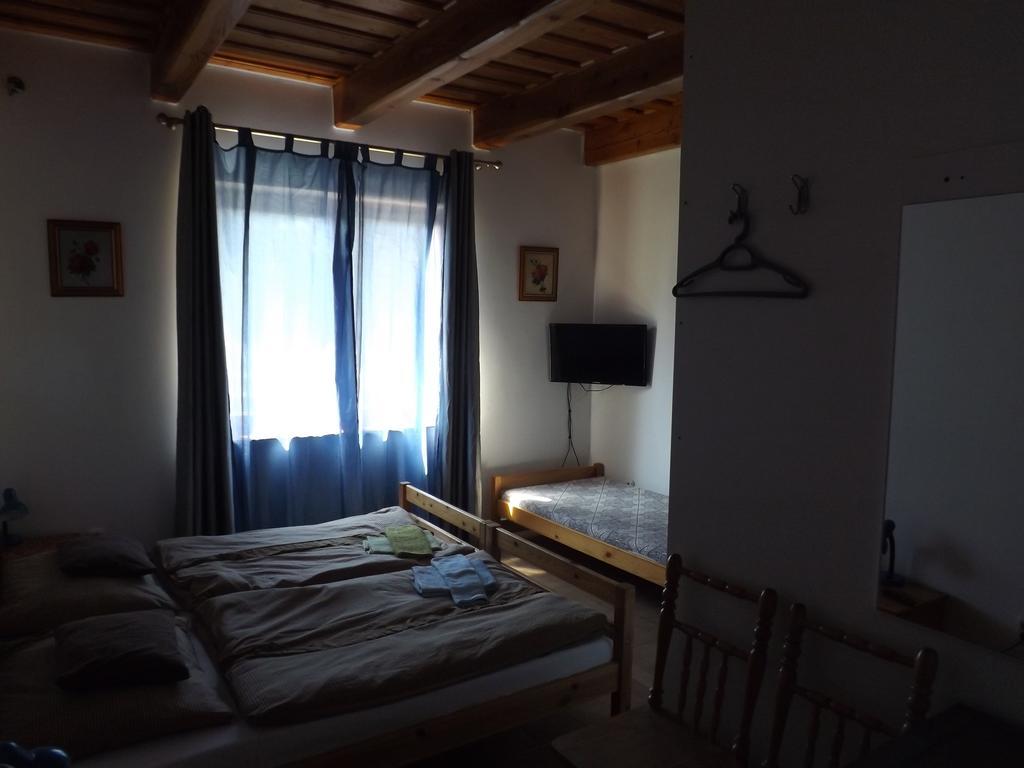 Hotel Napos Vendeghaz Ráb Exteriér fotografie